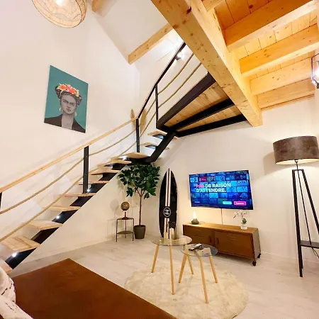Magnifique Grange Renovee Au Coeur De La Champagne Holiday home Les Mesneux