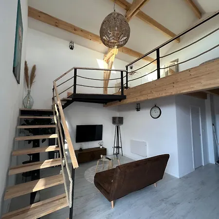 Holiday home Magnifique Grange Renovee Au Coeur De La Champagne *